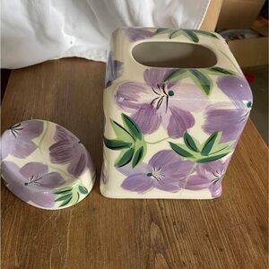 Boutique Lavender Floral Ceramic Tissue Box Cover and Soap Dish